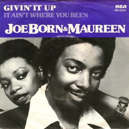 Joe Bourne & Maureen - Givin' It Up