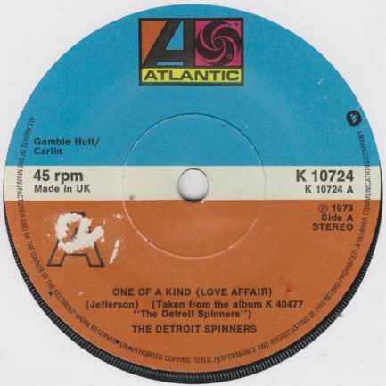 Spinners - One Of A Kind (Love Affair)