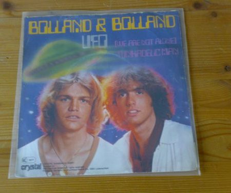 Bolland & Bolland - UFO (We Are Not Alone)
