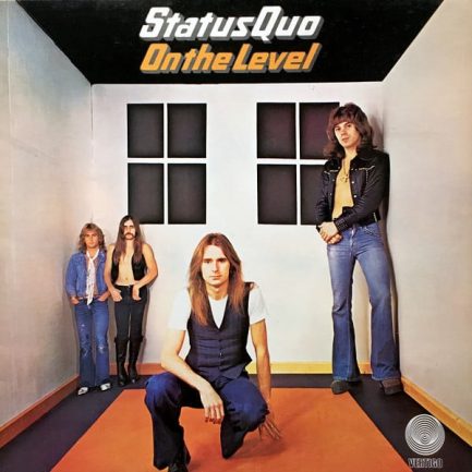 Status Quo - On The Level